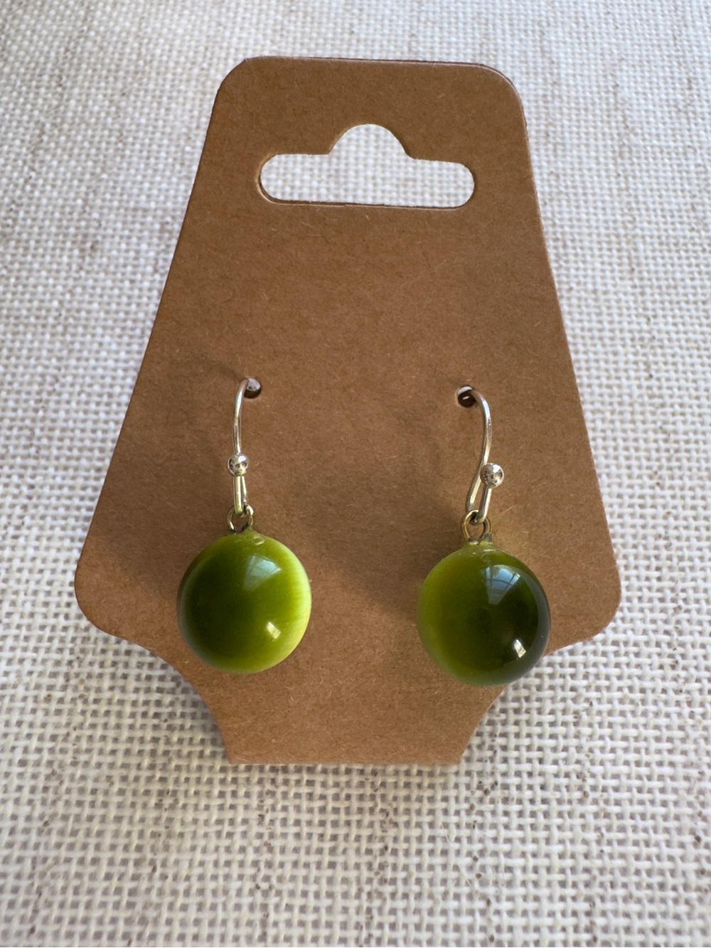 Vintage Green Cat's Eye Drop Earrings - Picture 5 of 5